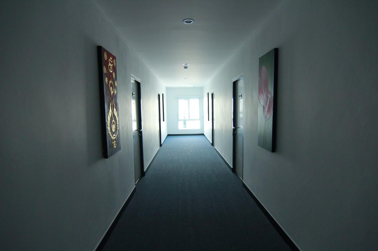 Tada Condotel Buriram Exteriér fotografie
