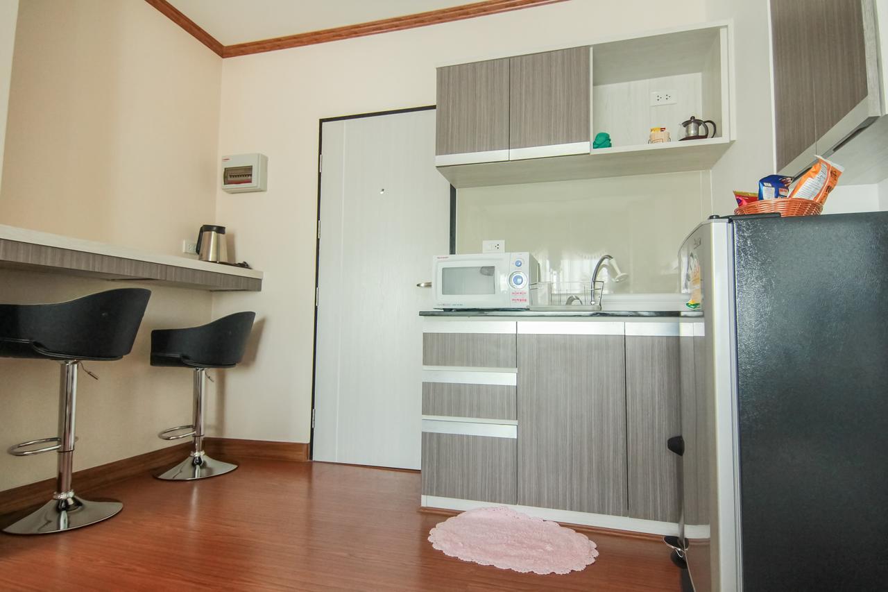 Tada Condotel Buriram Exteriér fotografie